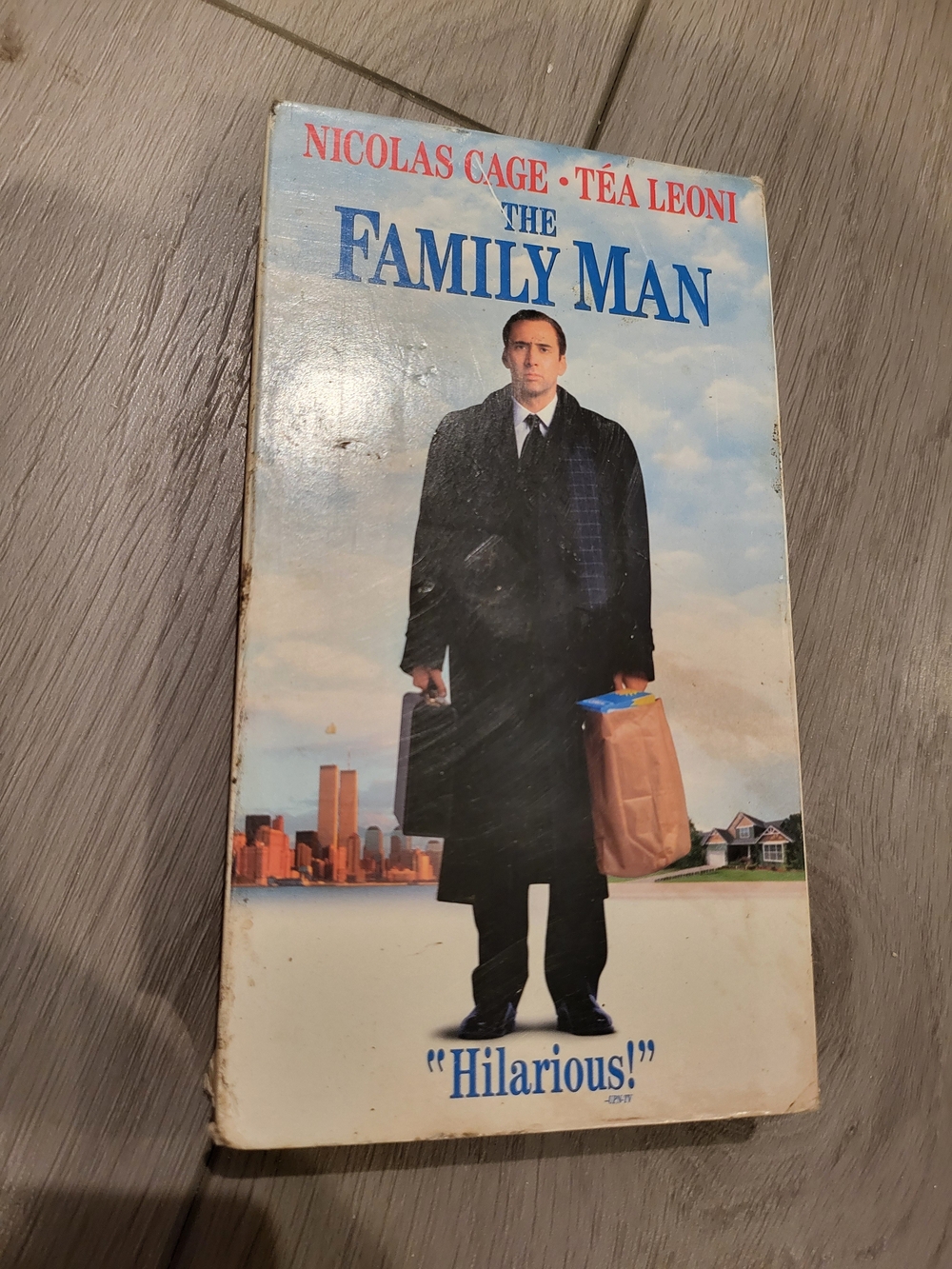 The Family Man Nicolas Cage VHS 2001